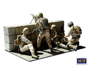 MASTER BOX (1/35) Under Fire. Modern US Infantry