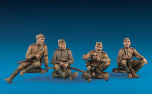 MINIART (1/35) Soviet Infantry at Rest