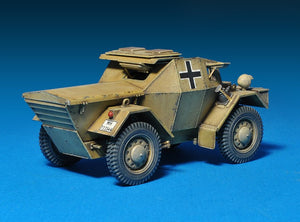 MINIART (1/35) Leichter Pz.Kpfw. Mk.I 202(e) w/Crew