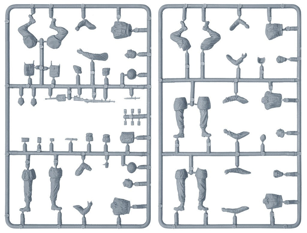 Grapa 1 de las figuras de soldados americanos capturando a varios alemanes en escala 1:35 de Miniart referencia 35475