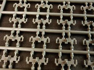 MINIART (1/35) T-54/T-55/T-62 OMSh Individual track links set. Late type