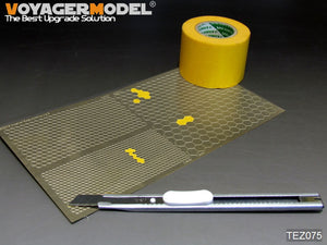 Uso de la herramienta para marcar hexágonos de distintas escalas en cinta de enmascarar de Voyager Model referencia TEZ075