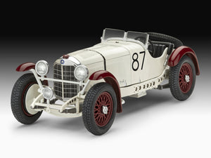 Foto de la maqueta del Mercedes Benz SSKL en escala 1:32 de Revell referencia 67737