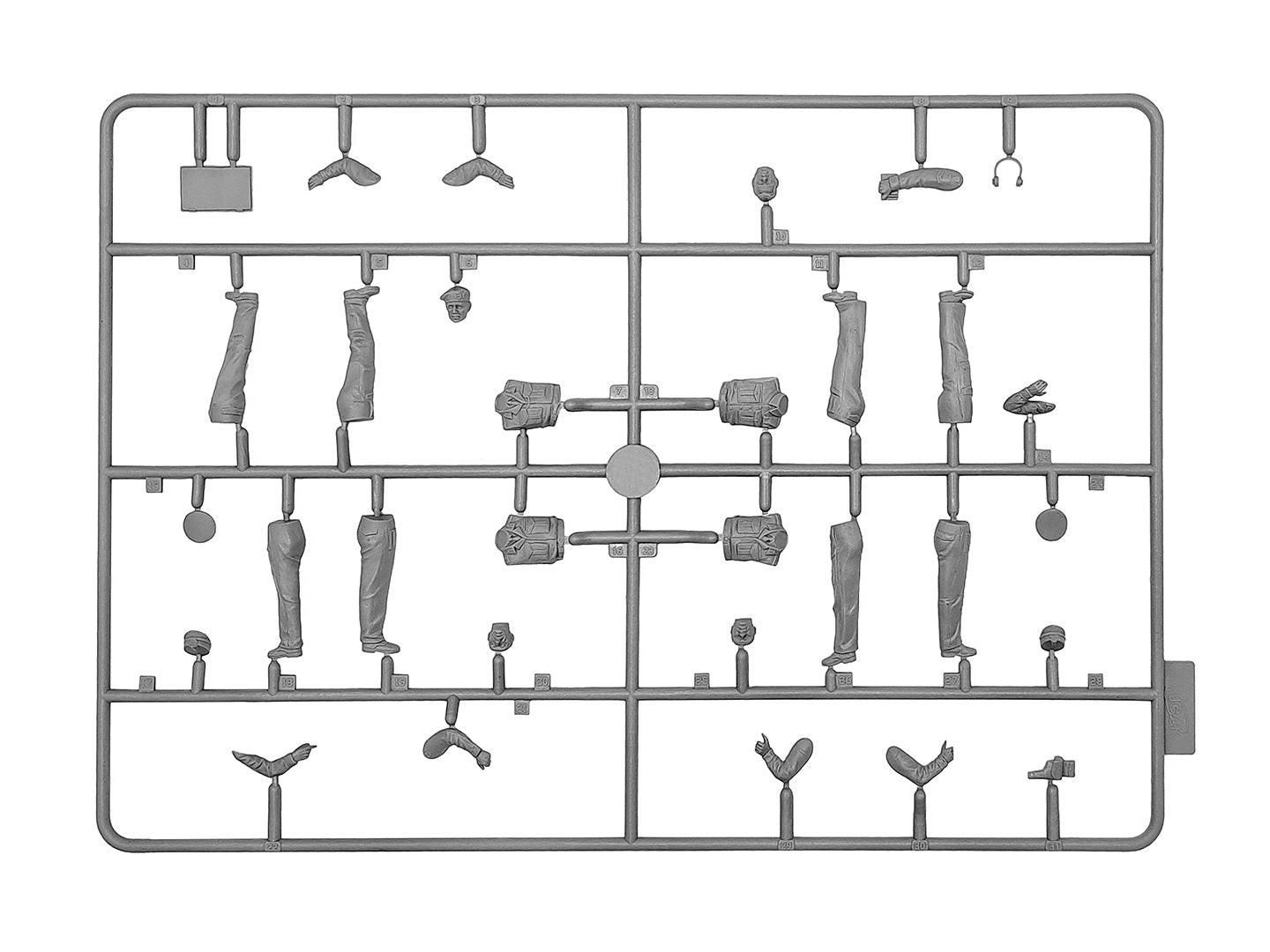 Figuras de la maqueta del camión de mando de Montgomery en escala 1:35 de ICM referencia 35604