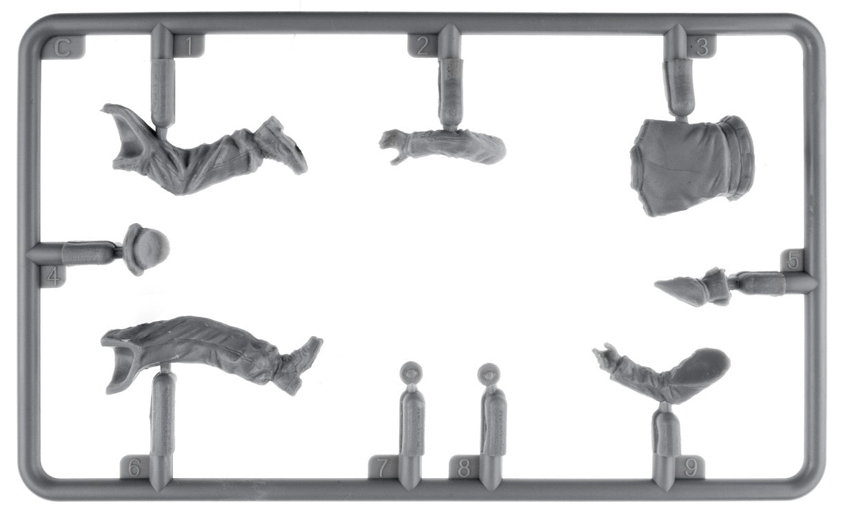 Grapa 1 de las figuras de tripulación panzer alemana en Francia en 1944 en escala 1:35 de Miniart referencia 53015