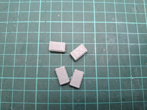 Garrafas de agua modernas del Ejercito Español en escala 1:35 de M4 Model referencia 35024