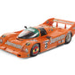 Vista lateral izquierda de la maqueta del coche de competición Porsche 962C del equipo Jagermeister en escala 1:24 de Tamiya referencia 24372