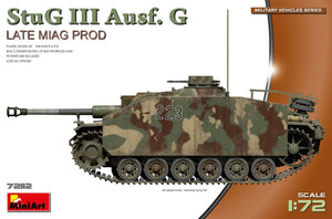 Portada de la caja de la maqueta del Stug III Ausf G de produccion Miag en version final en escala 1:72 de Miniart referencia 72112