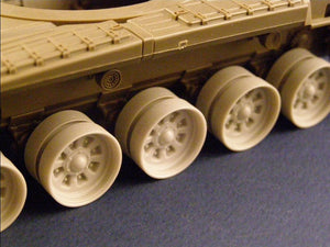 PANZER ART (1/35) Burnt out wheels for T-72 tank
