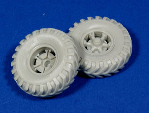 PANZER ART (1/35) Road wheels for Sd.Kfz.9 “FAMO” (British cross country tyres)