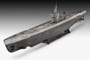 REVELL (1/72) German Submarine Type IX C (U505) Platinum Edition