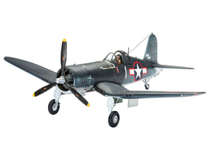 Foto de la maqueta del caza norteamericano F4U-1A Corsair en escala 1:32 de Revell referencia 04781