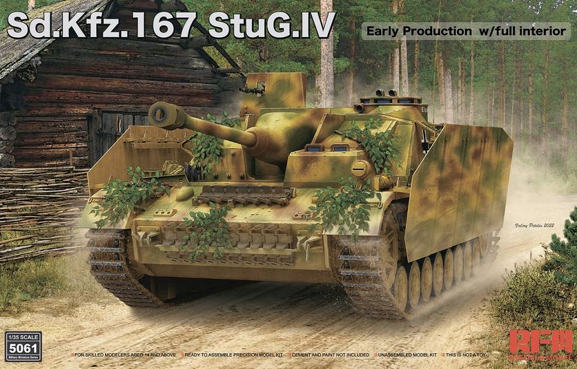 RYE FIELD MODEL (1/35) Sd.Kfz.167 StuG.IV Early Production w/full interior & workable track links