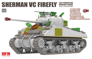Portada de la caja de la maqueta del tanque Sherman VC Firefly de producción final en escala 1:35 de RFM referencia 5153