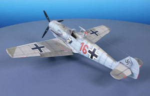 SPECIAL HOBBY (1/72) Messerschmitt Bf 109E-1 "Lightly-Armed Emil"