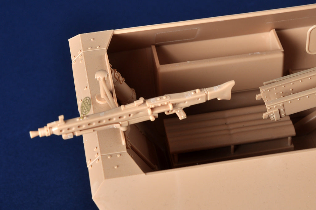 Detalle de la ametralladora de la maqueta del semioruga alemán Sd.Kfz.250/22D en escala 1:16 de Trumpeter referencia 00943