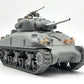 Foto frontal derecha de la maqueta del Sherman M4A1 Late en escala 1:35 de Border Model con referencia BT-056
