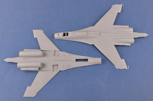 Fuselaje de la maqueta del caza ruso Su-27 Flanker B en escala 1:48 de Hobby Boss referencia 81776