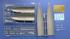 TAKOM (1/350) Zeppelin P Class Airship