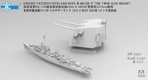 TAKOM (1/700) Gearing-Class Destroyer USS DD-743 Southerland 1945