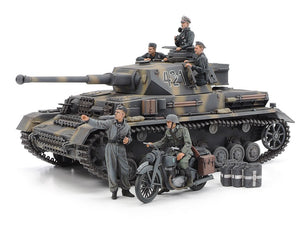TAMIYA (1/35) Panzerkampfwagen IV Ausf G. Early Production & Motorcycle Eastern Front