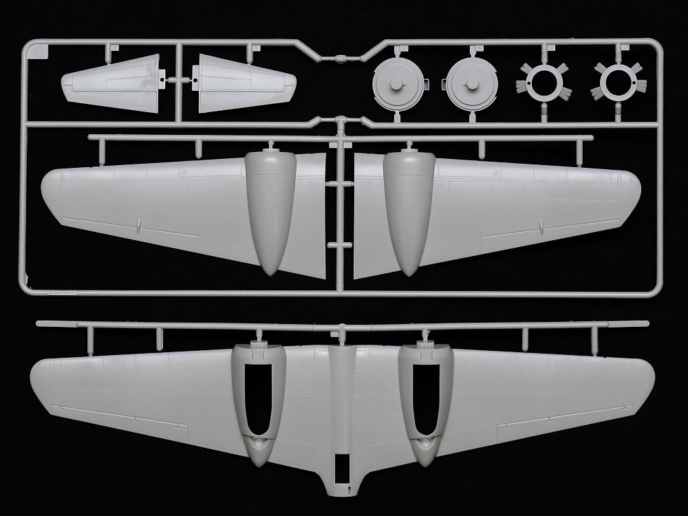 Grapa 2 del avión del set de avión japonés Ki-46 con vehículo Kurogane en escala 1:48 de Tamiya referencia 32517