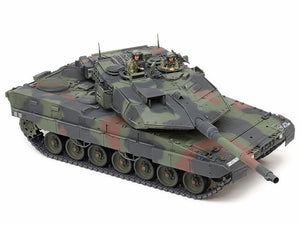 TAMIYA (1/35) Leopard 2 A7V German Main Battle Tank