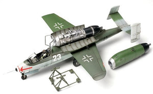 TAMIYA (1/48) Heinkel He 162 A-2 "Salamandra"