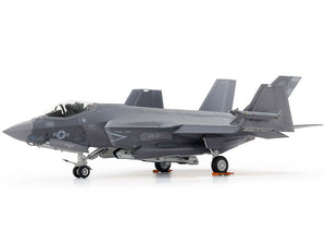 TAMIYA (1/48) Lockheed Martin F-35 C Lightning II