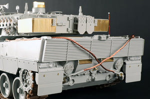 Trasera de la maqueta del carro de combate Leopard 2A6 en escala 1:16 de Trumpeter referencia 00966