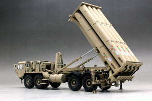 Foto trasera de la maqueta del sistema THAAD norteamericano en escala 1:35 de Trumpeter referencia 01054