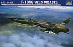 Portada de la caja de la maqueta del cazabombardero norteamericano F-105G Wild Weasel en escala 1:72 de Trumpeter referencia 01618