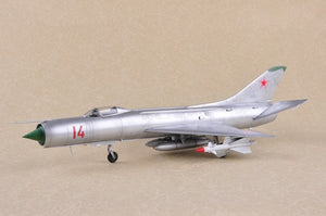 TRUMPETER (1/48) Soviet Su-11 Fishpot