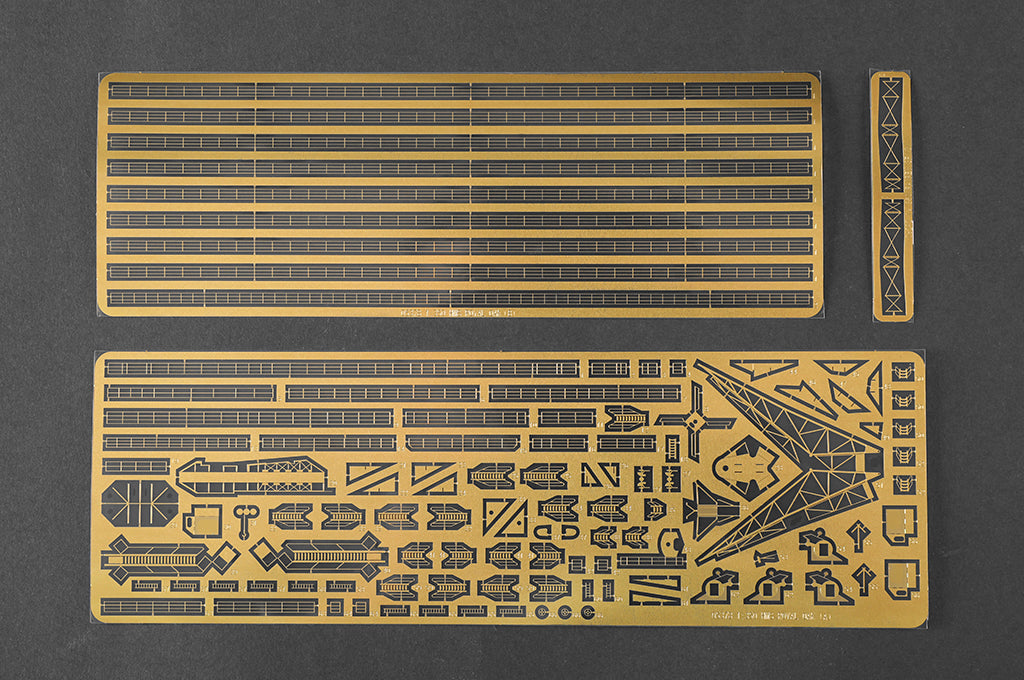 Fotograbados de la maqueta del acorazado británico Royal Oak en escala 1:350 de Trumpeter referencia 05378