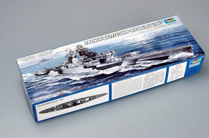 TRUMPETER (1/700) French Battleship Richelieu 1943