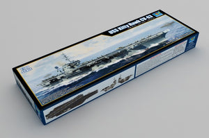 TRUMPETER (1/700) USS Kitty Hawk CV-63