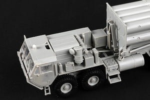 Foto delantera de la maqueta del sistema de defensa antimisiles THAAD en escala 1:72 de Trumpeter referencia 07176