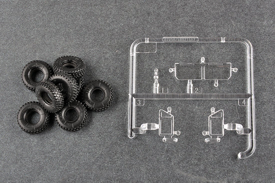 Transparentes y ruedas de la maqueta del sistema de defensa antimisiles THAAD en escala 1:72 de Trumpeter referencia 07176