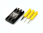 Set portátil para perforar orificios de 2mm de grosor en plástico, se incluye escariador, broca y destornillador. Referencia 74057 de Tamiya