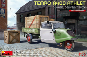 Foto de la portada de la maqueta de la furgoneta de carga de 3 ruedas Tempo A400 Athlet en escala 1:35 de Miniart referencia 38032
