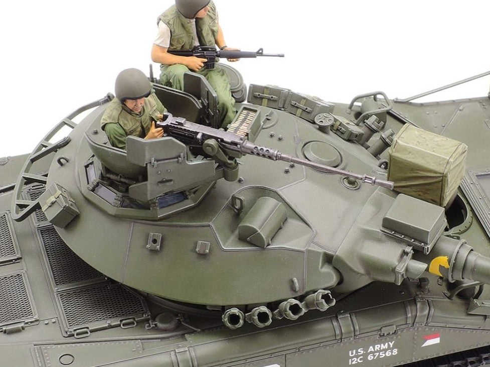 Torreta del tanque norteamericano M551 Sheridan en Vietnam en escala 1:35 de Tamiya con referencia 35365