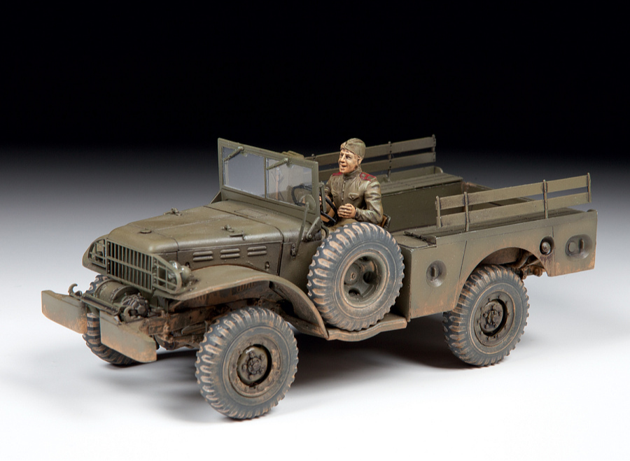 Foto de la maqueta de camión ligero norteamericano WC-52 en escala 1:35 de Zvezda referencia 3664