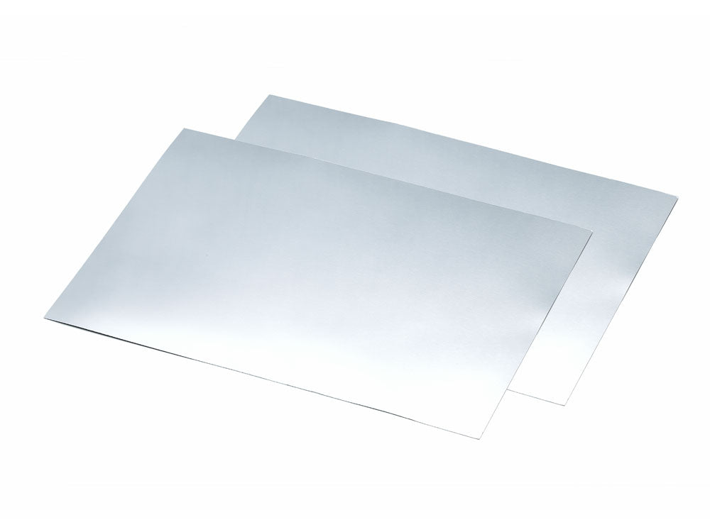 Contenido del set de 2 hojas de papel de aluminio de 0,01mm ideales para el modelismo de Tamiya Referencia 87226