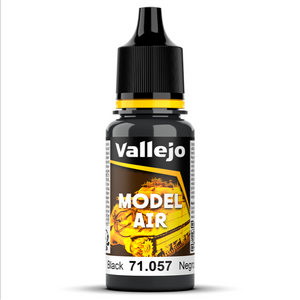 Bote de pintura de 18ml de color negro mate de la gama model air de Vallejo con referencia 71057