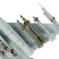 Detalle de ala inferior con armas del cazabombardero F-16C Block 25/32 Fighting Falcon ANG n escala 1:48 de Tamiya con referencia 61101