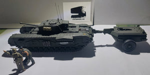 Foto de costado izquierdo de la maqueta del carro británico Churchill Cocodrile en escala 1:35 de Tamiya con referencia 35100