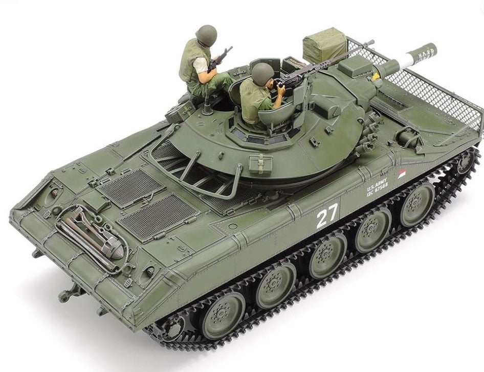 Vista trasera del tanque norteamericano M551 Sheridan en Vietnam en escala 1:35 de Tamiya con referencia 35365