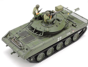 Vista trasera del tanque norteamericano M551 Sheridan en Vietnam en escala 1:35 de Tamiya con referencia 35365