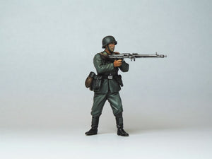 ZVEZDA (1/35) German Halftrack Crew