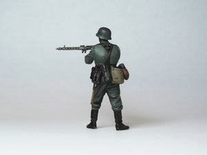 ZVEZDA (1/35) German Halftrack Crew
